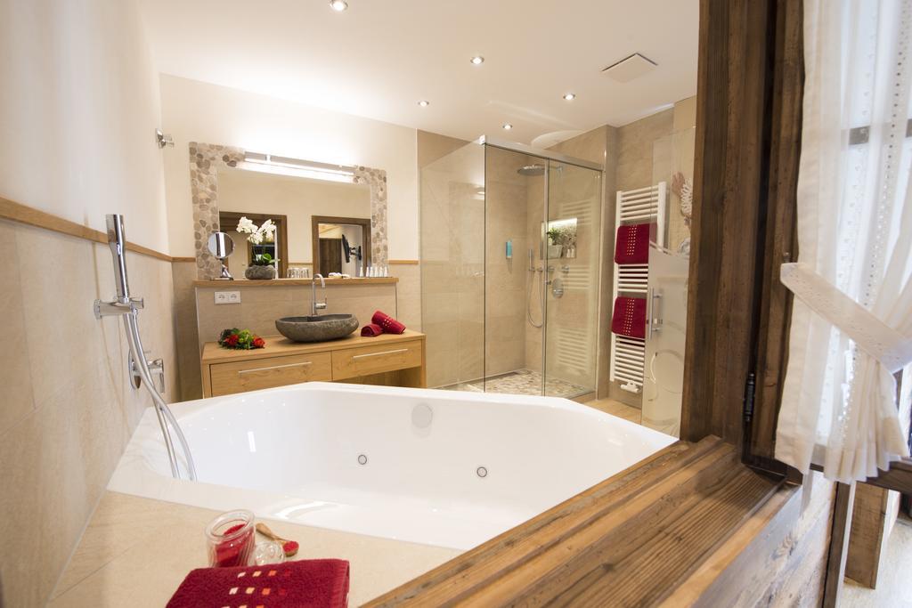 Wellness-Hotel Adler باد ووريشهوفن المظهر الخارجي الصورة